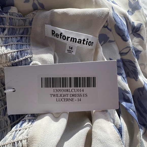 Reformation NWT Twilight Dress in Lucerne Floral Sz 14 - Picture 9 of 15